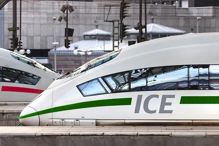 Deutsche Bahn начинает эксплуатацию новых поездов ICE 3 Neo