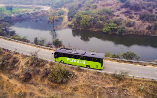 Flixbus начинает работу в Индии